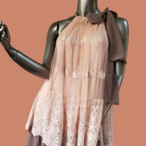Summer Halter Peach Lace Dress - Picture 1 of 4